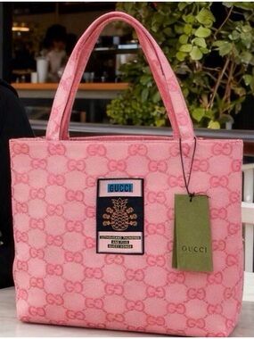 Pink GWP GG tote bag
